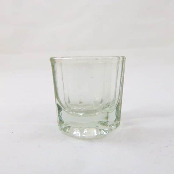 Petit pot en verre professionnel – idéal pour liquides, poudres ou résines d’ongles