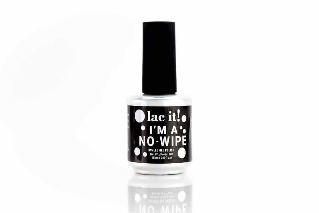 La finition gel I’m a No Wipe de Lac It! est le top coat parfait pour une brillance éclatante et durable, sans couche collante.