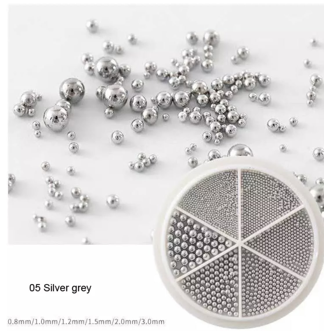 Petites perles décoratives pour nail art – couleurs et formats variés