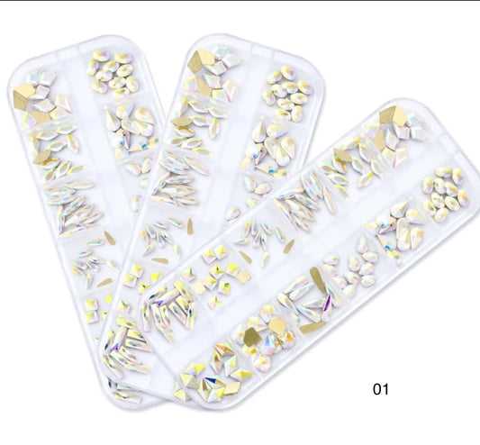 Cristaux de Formes Variées – Décorations Nail Art & Bijoux