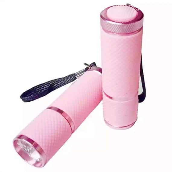 lampe poche UV pour ongle ou résine